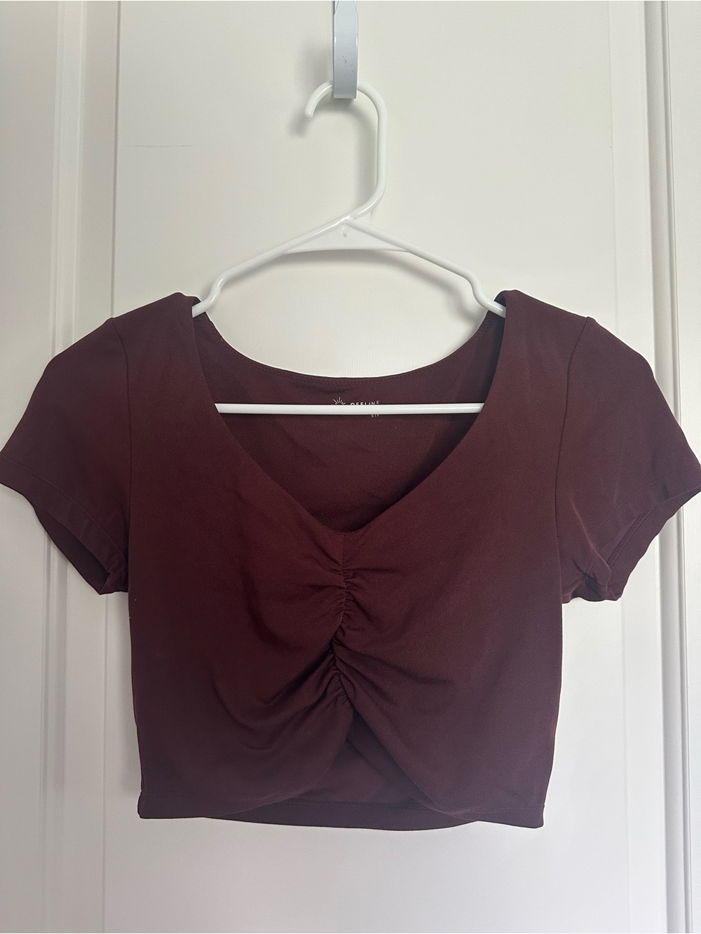 OFFLINE by Aerie Ruched Front Short Sleeve Crop Top - Burgundy
